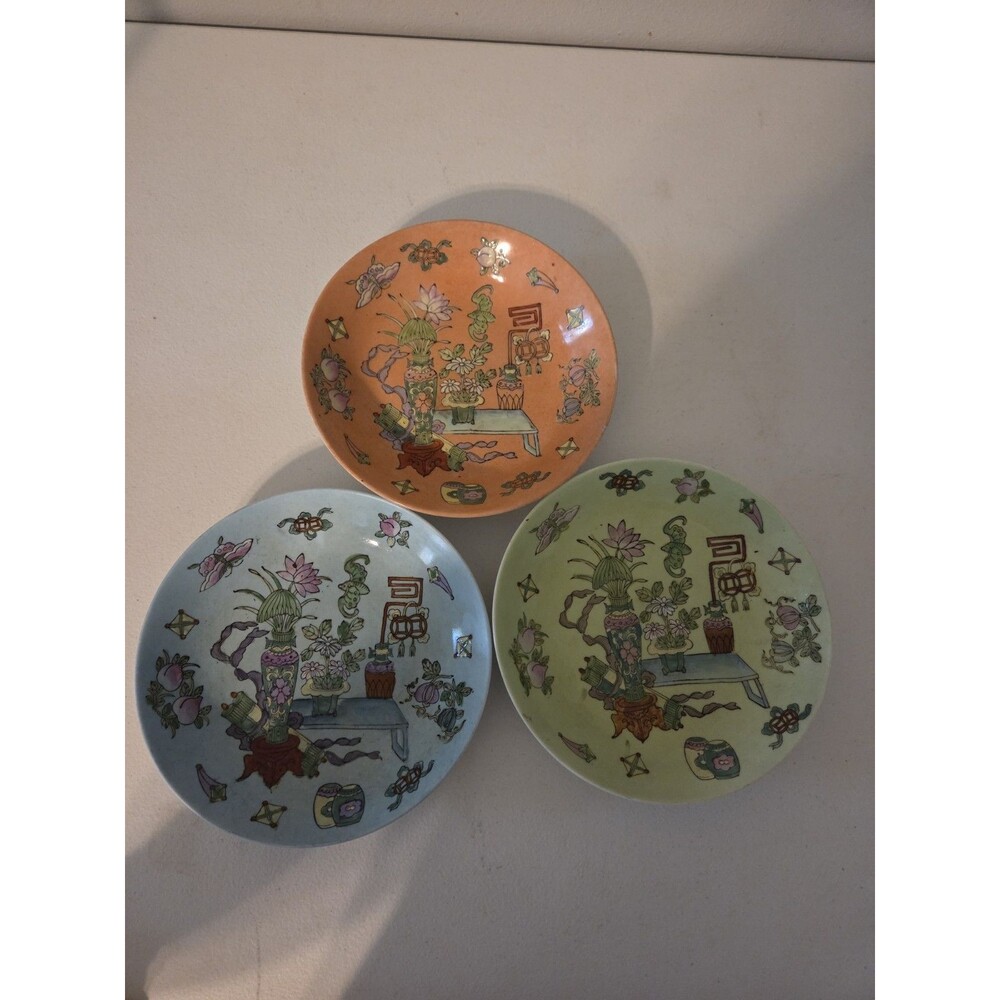 Vintage Hand Painted Chinese Decorative Plates Set of 3 For The Adolphus Hotel